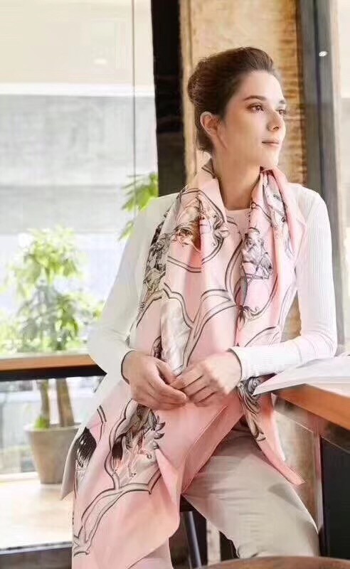 Hermes Scarf in silk twill with hand rolled edges H0032 pink