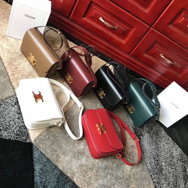 CELINE MEDIUM TRIOMPHE BAG IN SHINY CALFSKIN CL87363 RED