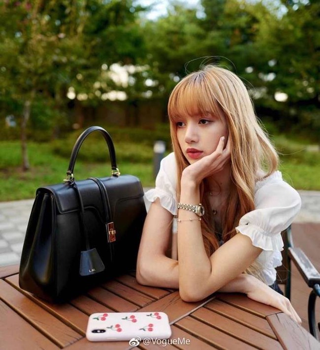 CELINE SMALL 16 BAG IN SATINATED CALFSKIN A188003 black