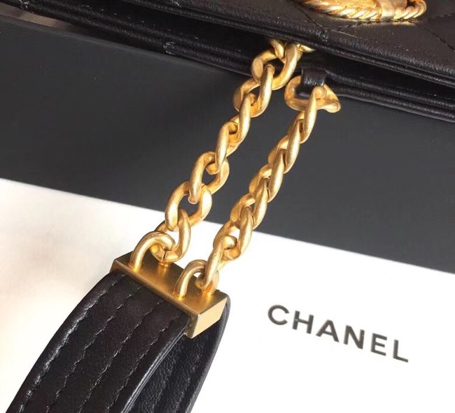 Chanel clutch Lambskin & Gold-Tone Metal AS0178 black