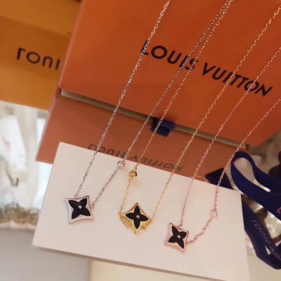 Louis Vuitton Necklace LV191856