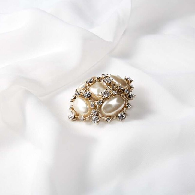 Chanel Brooch CE19472