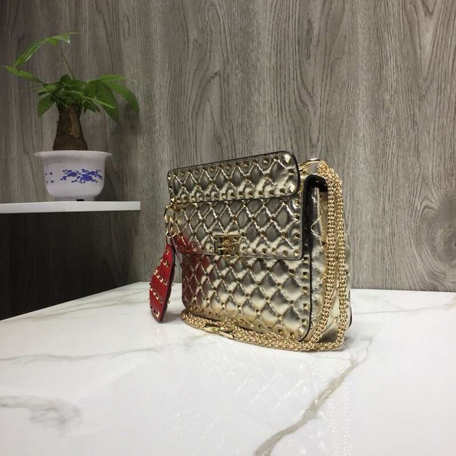 VALENTINO Rockstud quilted leather bag 0027 gold