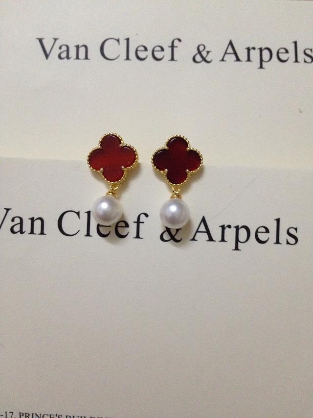 Van Cleef & Arpels Earrings V192036