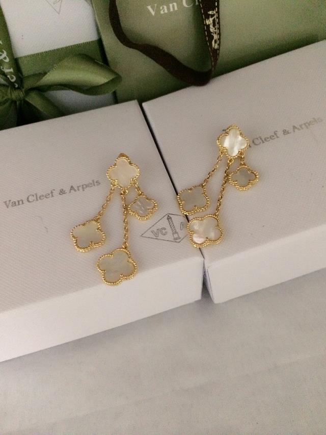 Van Cleef & Arpels Earrings V192038