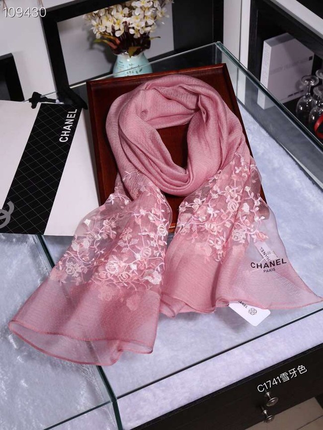 Chanel Cashmere Scarf CH1110B pink