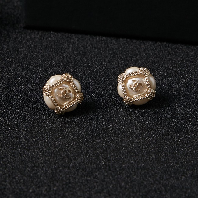 Chanel Earrings CE2015