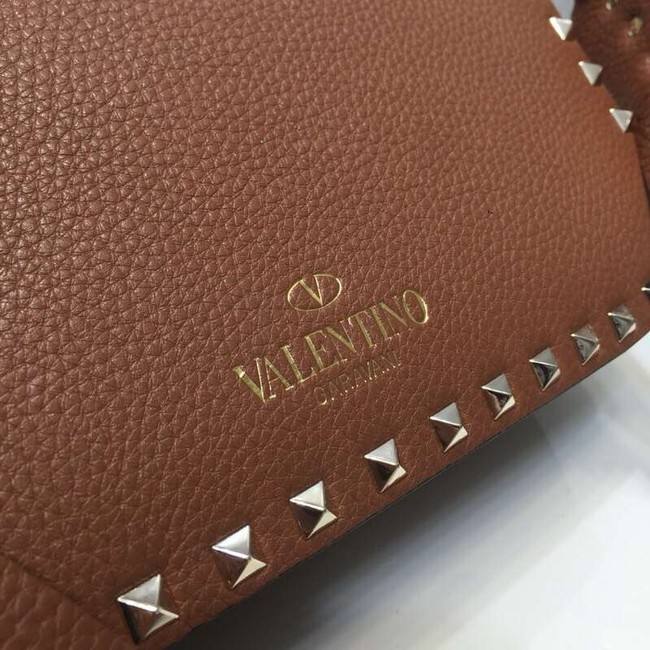 VALENTINO Rockstud grained leather messenger 0936B brown