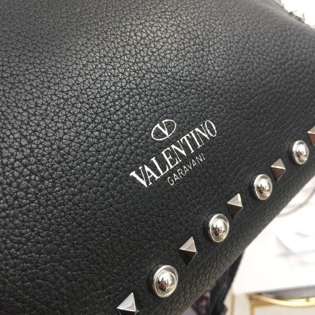 VALENTINO Rockstud grained leather messenger 50031 black