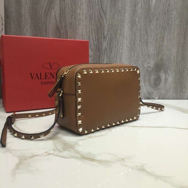 VALENTINO Rockstud leather camera cross-body bag 2855 brown