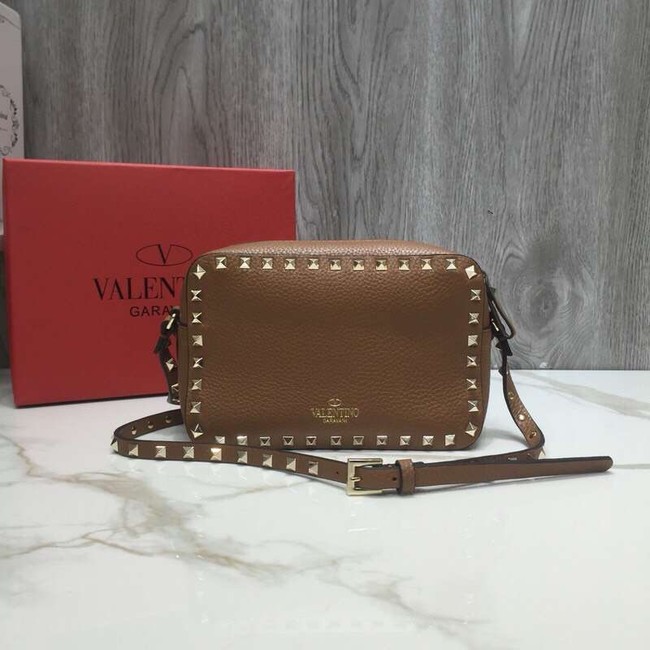 VALENTINO Rockstud leather camera cross-body bag 2855 brown