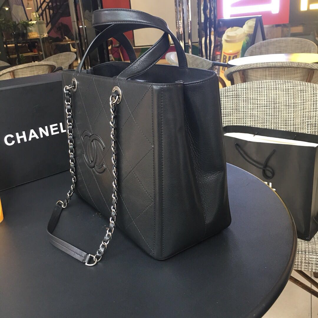 Chanel Original Calfskin leather Shoulder Bag 55086 black