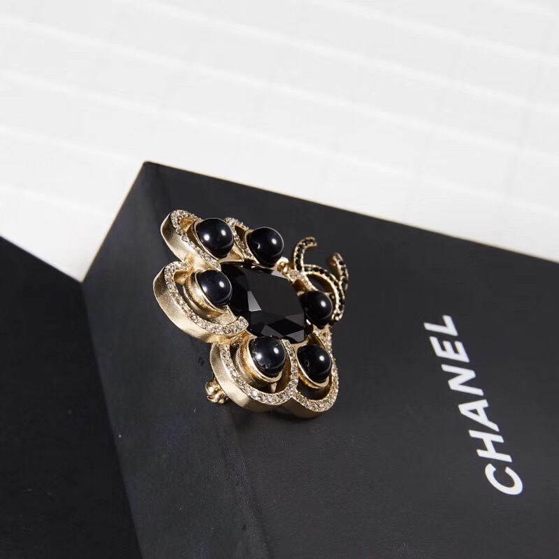 Chanel Brooch CE2178