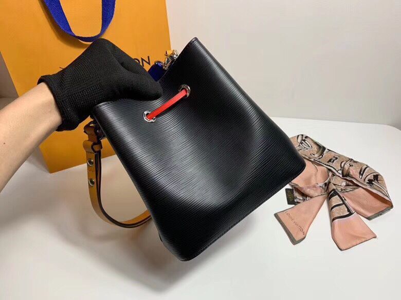 Louis Vuitton Original Epi Leather Neonoe BB Bag M53612 Black