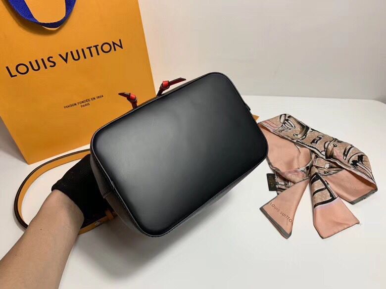 Louis Vuitton Original Epi Leather Neonoe BB Bag M53612 Black