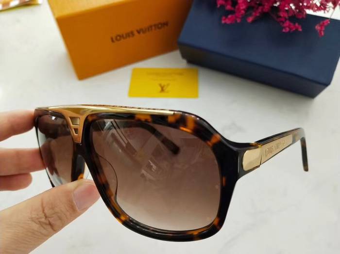 Louis Vuitton Sunglasses Top Quality LV41677
