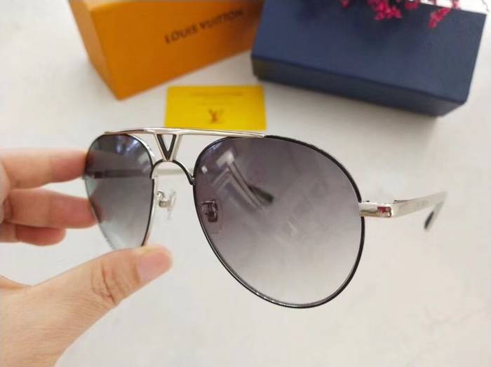 Louis Vuitton Sunglasses Top Quality LV41680