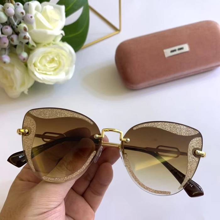 MIU MIU Sunglasse Top Quality MM41904