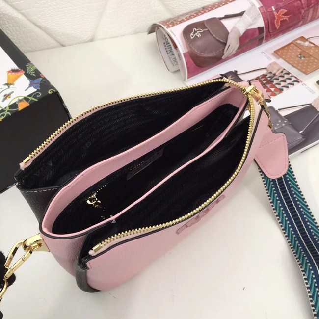 Prada leather shoulder bag 66136 pink