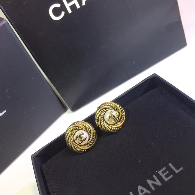 Chanel Earrings CE2198