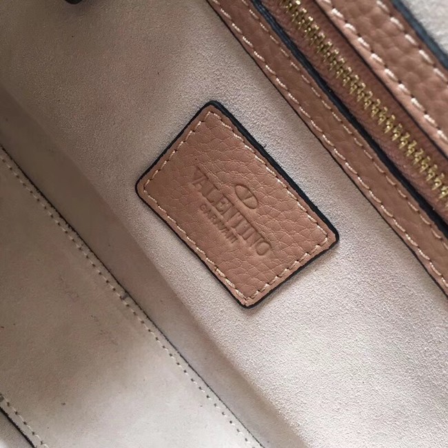 VALENTINO Rockstud leather messenger bag 50055 pink