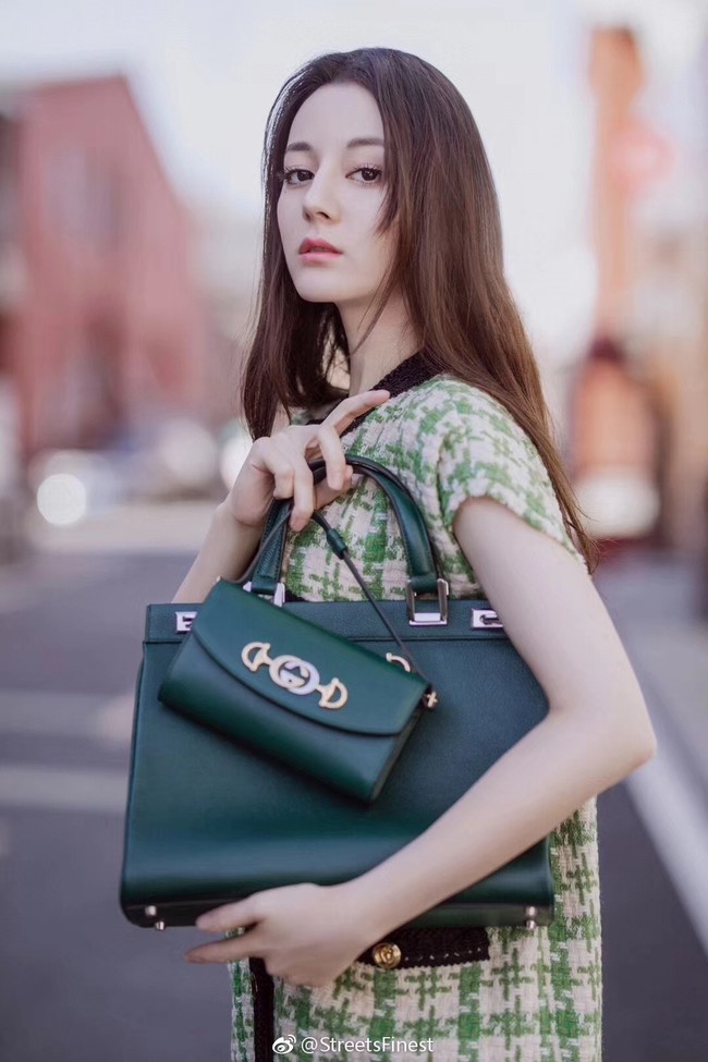 Gucci Zumi grainy leather medium top handle bag 564714 Dark green