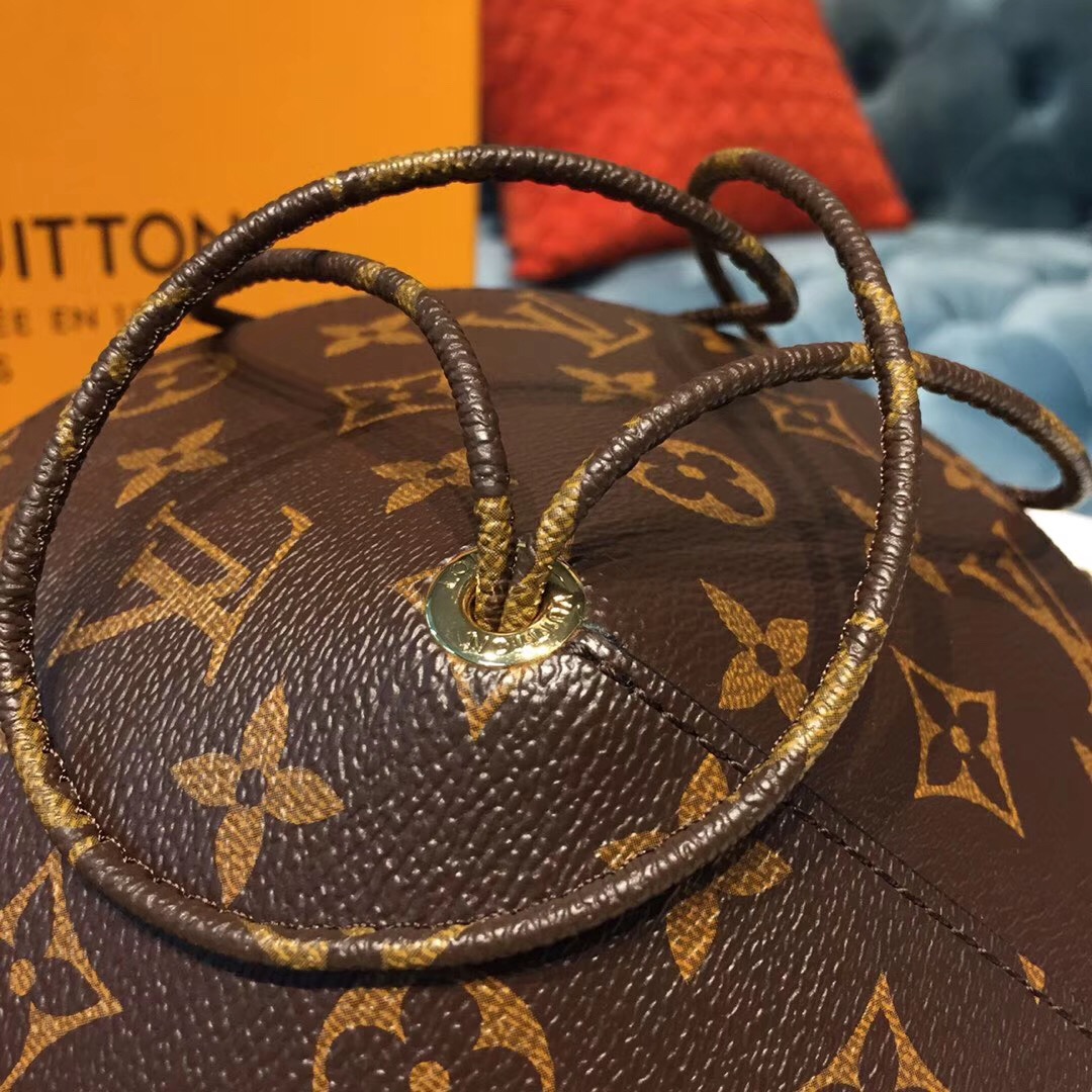 Louis vuitton original TOUPIE M44592