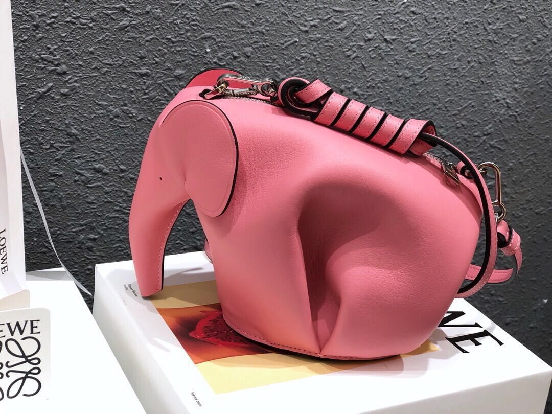 Loewe Elephant Mini Leather shoulder bag LE8922 Pink