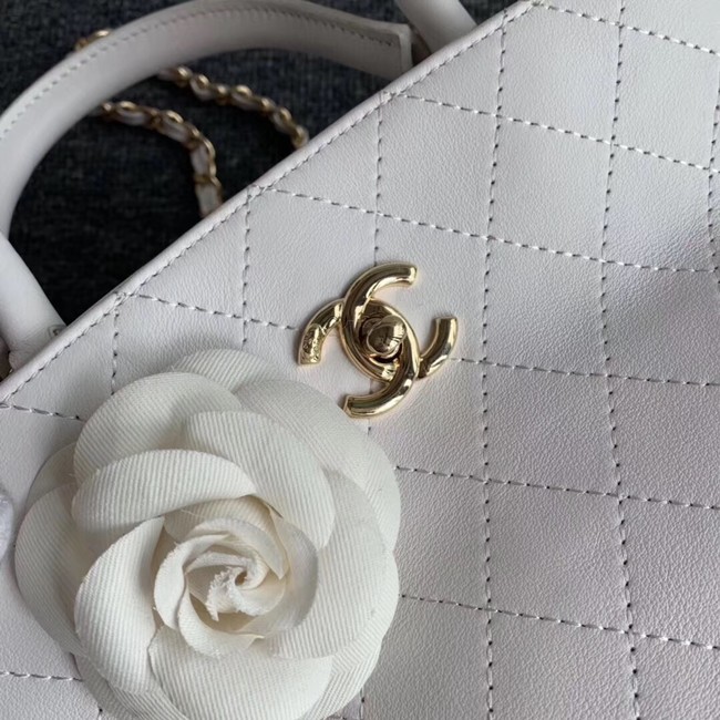 Chanel Calfskin & gold-Tone Metal S0657 white