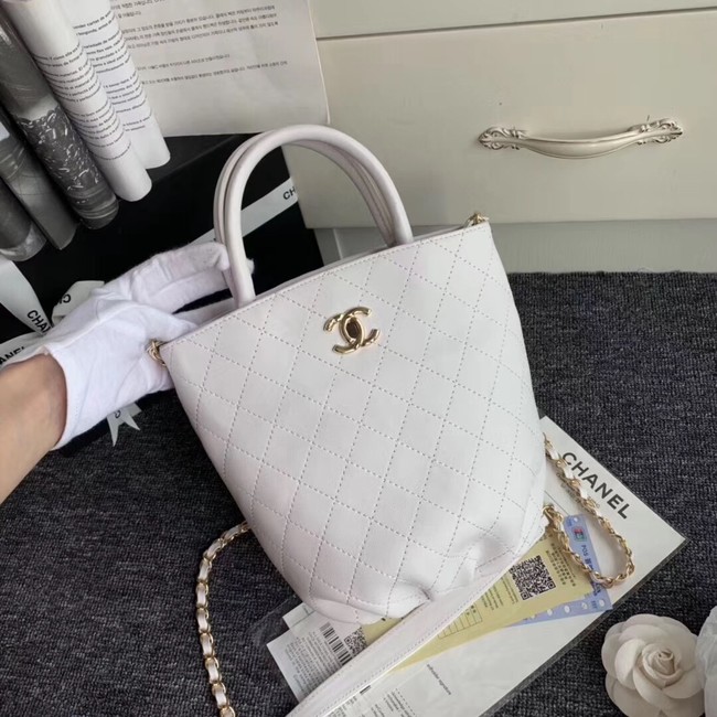 Chanel Calfskin & gold-Tone Metal S0657 white