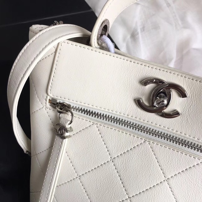 Chanel Calfskin & silver-Tone Metal S0577 white