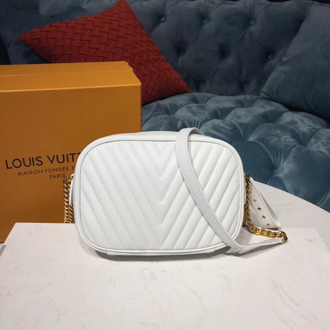 Louis vuitton original NEW WAVE Camera bag M53682 white