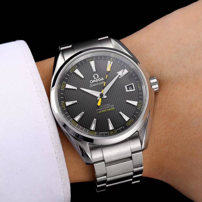 Omega Watch OM20059