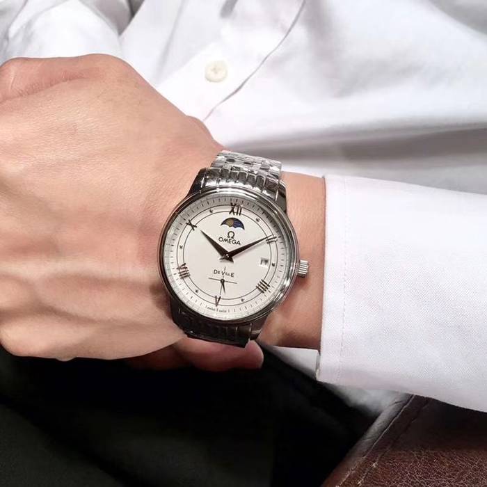 Omega Watch OM20186