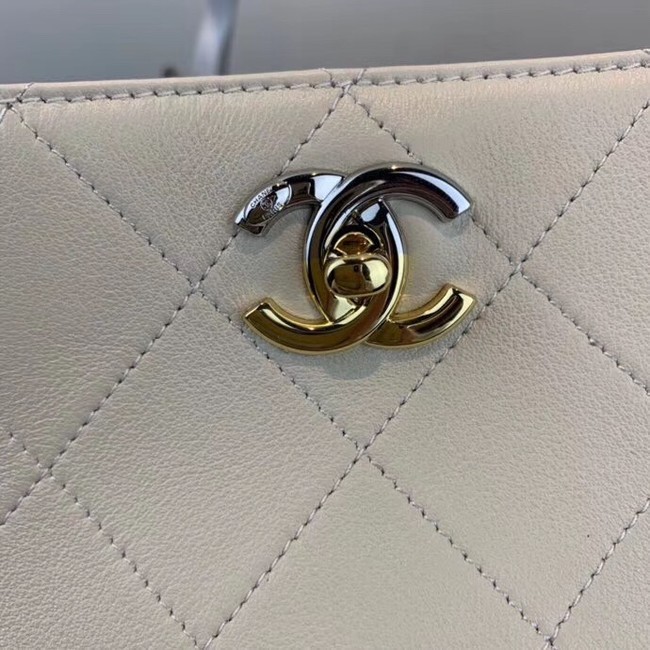 Chanel hobo handbag AS0414 white