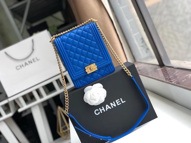 Boy chanel handbag Grained Calfskin & Gold-Tone Metal AS0130 blue
