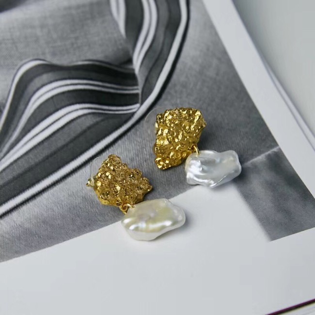 CELINE Earrings CE2341