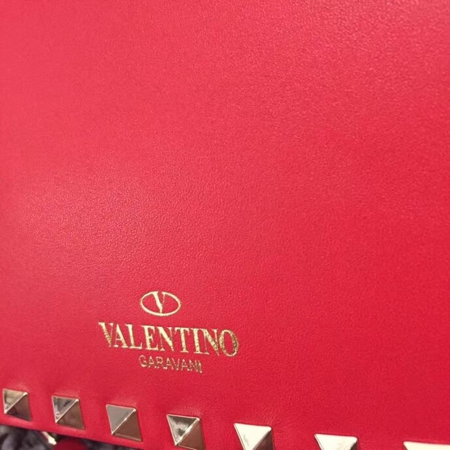Valentino Garavani Rockstud leather shoulder bag 7279 red