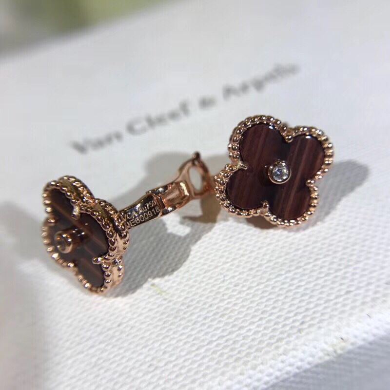 Van Cleef & Arpels Earrings V192991