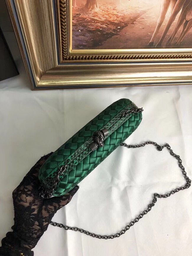 BOTTEGA VENETA Knot snakeskin-trimmed satin clutch 62548 green