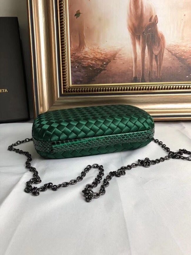 BOTTEGA VENETA Knot snakeskin-trimmed satin clutch 62548 green