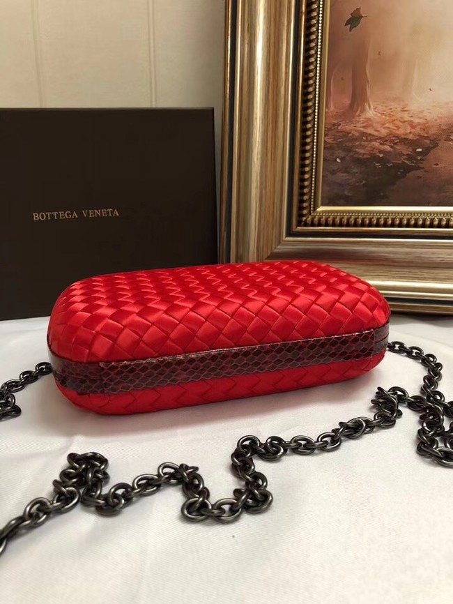 BOTTEGA VENETA Knot snakeskin-trimmed satin clutch 62548 red