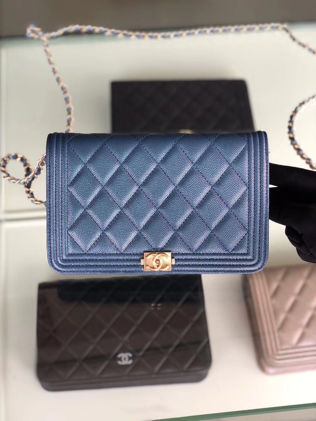 BOY CHANEL Original Wallet on Chain & Gold-Tone Metal B80287 blue