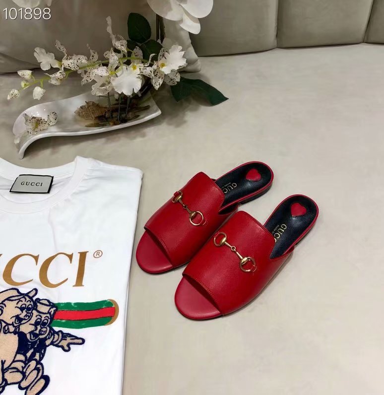Gucci Leather slipper GG1535BL-3