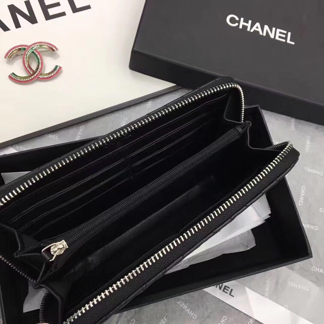 Chanel Chevron Sheepskin Leather Zippy Wallet Black A50498 Silver