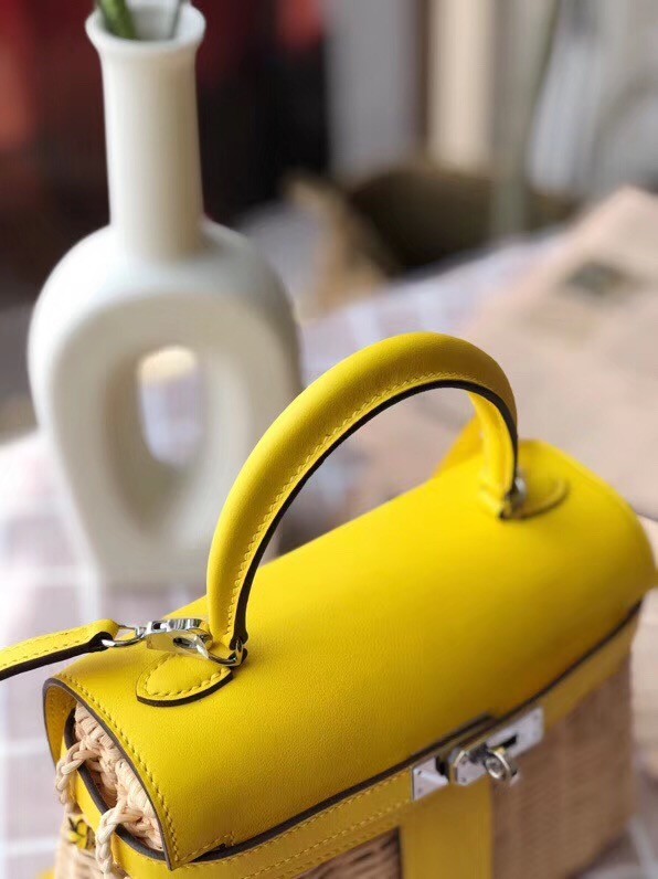 Hermes kelly picnic bag 9810 yellow