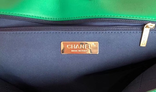 Chanel Flap Shoulder Bags XXL Green CF1553 Gold