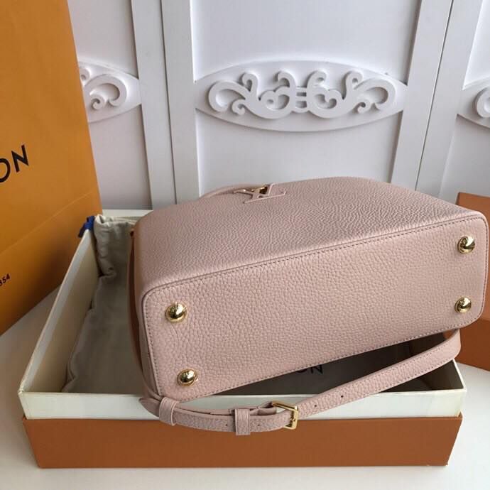 Louis Vuitton original Elegant Capucines BB Bags M94517 Nude