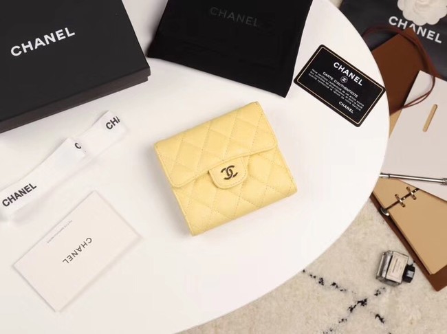 Chanel Calfskin Leather wallet & Gold-Tone Metal A82288 yellow