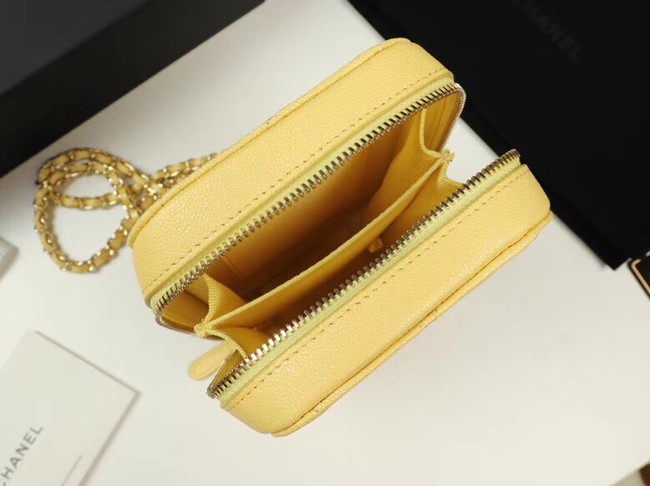 Chanel Grained Calfskin & Gold-Tone Metal A70655 yellow